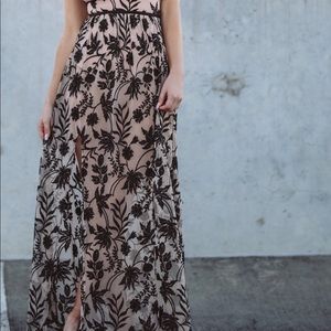 WORN ONCE Embroidered dress / gown